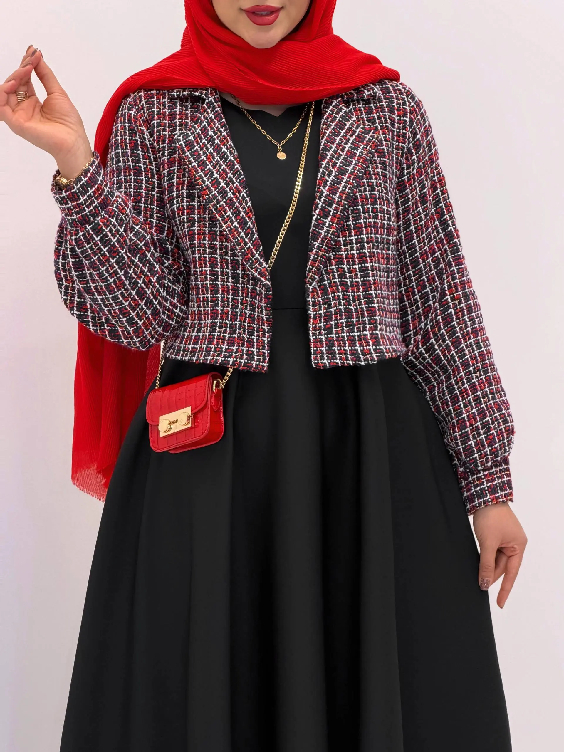 3815-کت و سارافون جانان